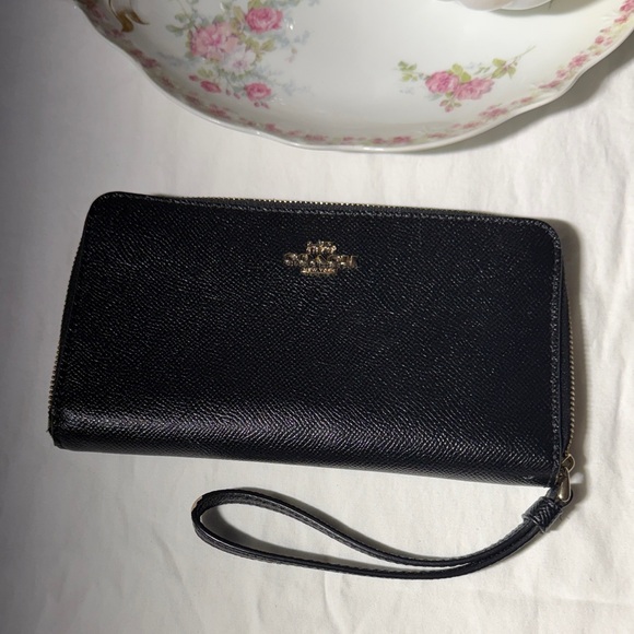 Coach Black Leather Wristlet wallet - Picture 3 of 6